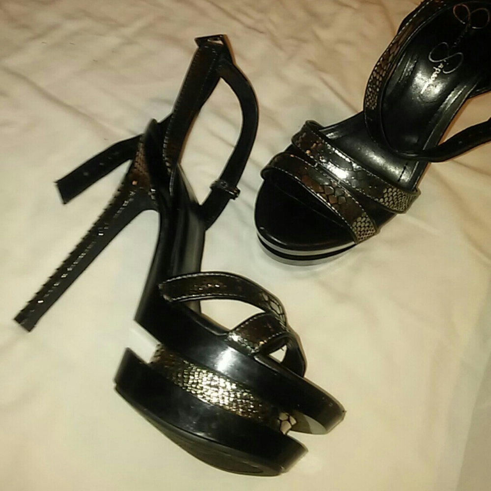 Hottest platform scrappy wedges